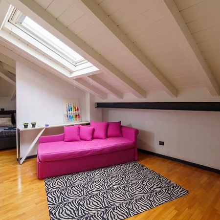 Mansarda A Due Passi Dal Centro Old2 Apartment Brescia Luaran gambar